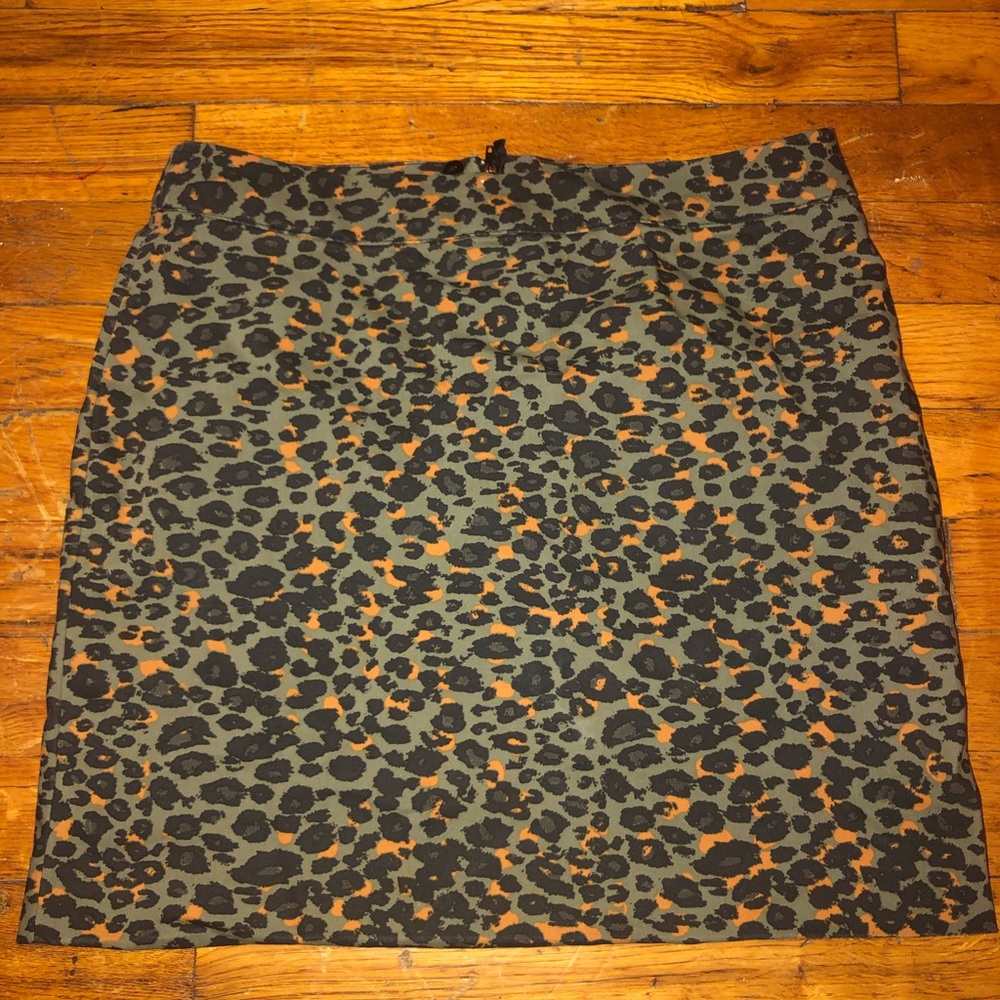 H&M high waisted skirt